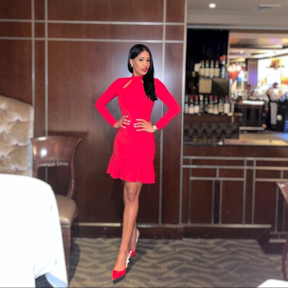 hermoso vestido rojo de mangas largas😍 - Picture 1 of 2